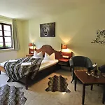 فندق Brauhaus 3*